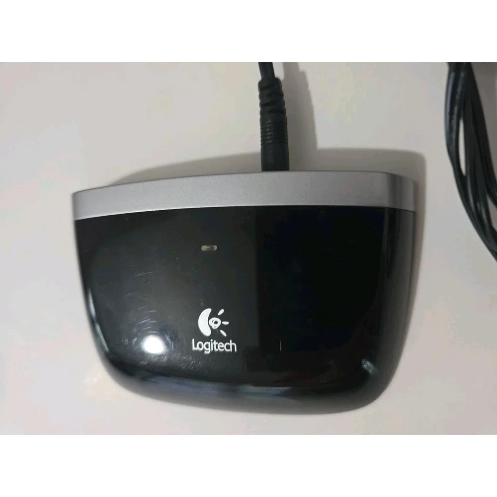 Logitech Harmony Hub O-R0004 + PS3 Adapter E-R0001 – with IR Mini-Blaster